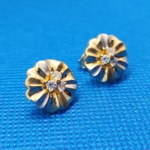 Two-tone Gold Daisy Stud Earrings Simulated Diamonds